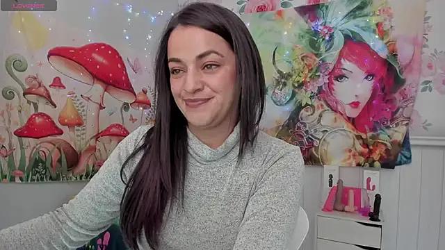 LovelyAzucena on StripChat