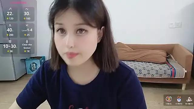 Lucky-xiuxiu on StripChat