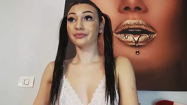 LucyKims on StripChat