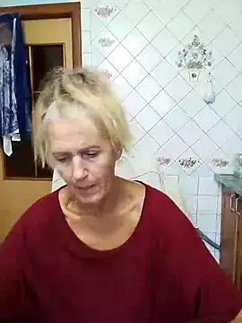 lukerya on StripChat