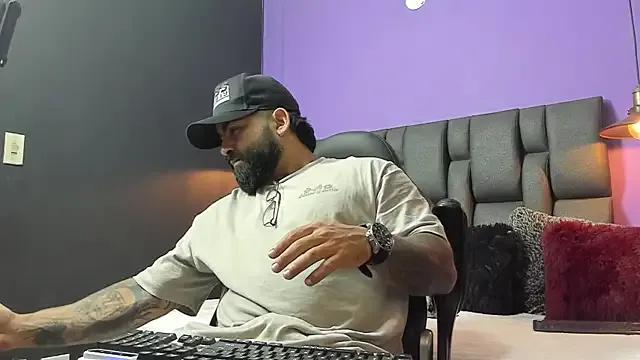 Lyon_vach on StripChat