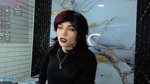 MaeveKuro on StripChat