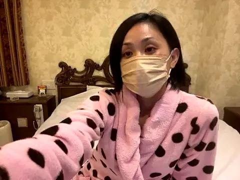 mako-mako33 on StripChat