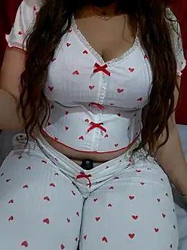 Malika_695 on StripChat