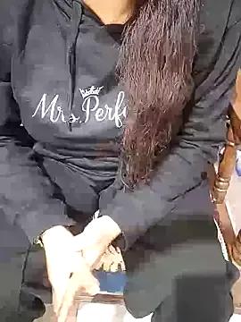 Mannat-222 on StripChat