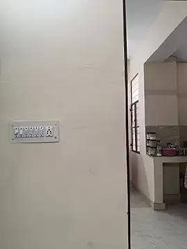 mansi_rawat05 on StripChat