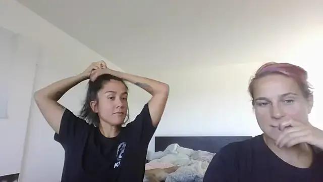 Maria-and-Charly on StripChat