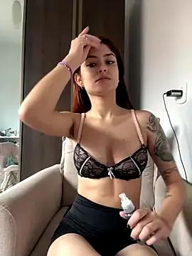 MarianaNinfa on StripChat