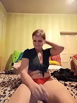 MariannaSky471 on StripChat