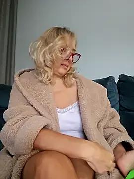 MariaRichi_ — For my pleasure