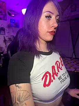 marleymaxwell — Tits out 20 mins