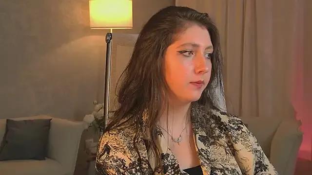 Mary_Miiller on StripChat