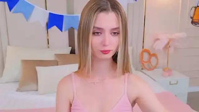 MarybethSnow on StripChat