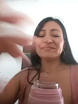 maturexxxnaughty on StripChat