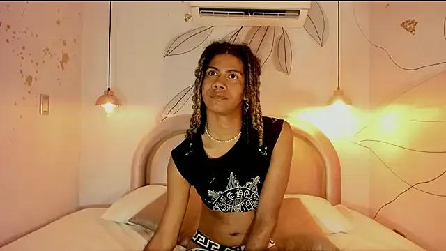 Maxim-Walker on StripChat