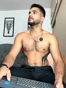 Maximiliano_ford on StripChat