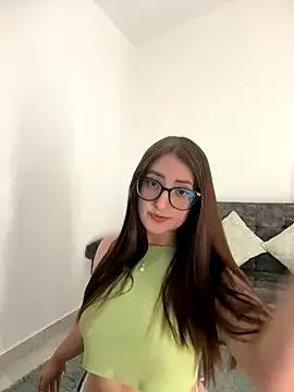 Megan_lu2 on StripChat