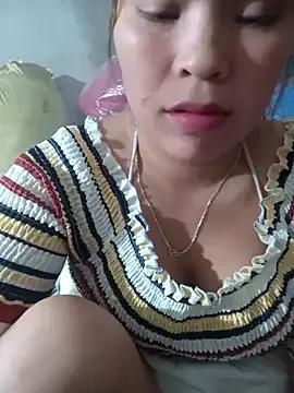 Melylyna on StripChat