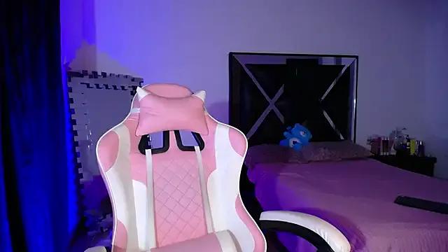 merlin-18 on StripChat