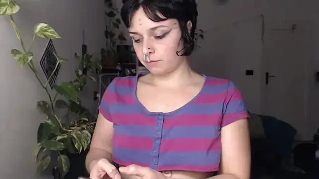 metamorphosiskin on StripChat