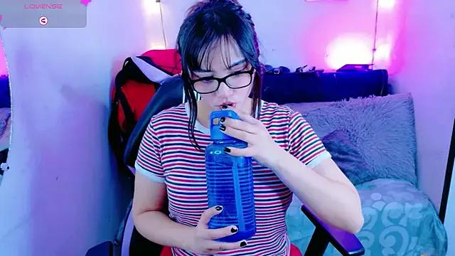 Mia_Haruno on StripChat