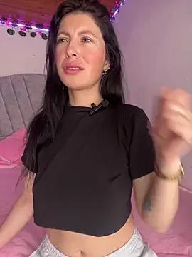 Mia_salinass on StripChat