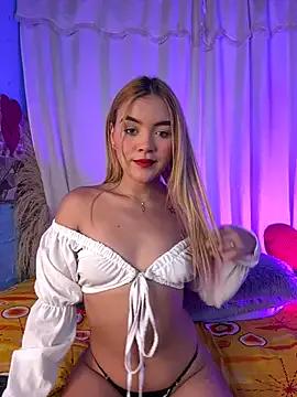 Miaa_rosses3 on StripChat