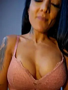 miatemptress69 on StripChat