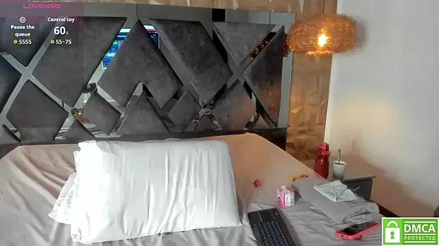 Michell_evans on StripChat