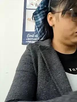 MILA__06 on StripChat