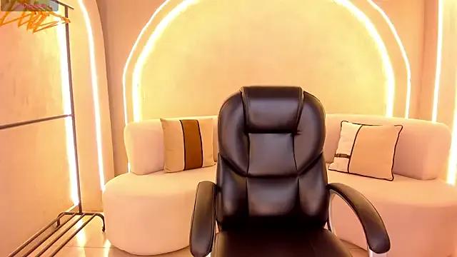 MilaColeman on StripChat