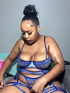 MimiCurves on StripChat