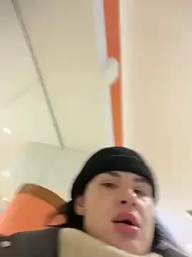 MiraReach on StripChat