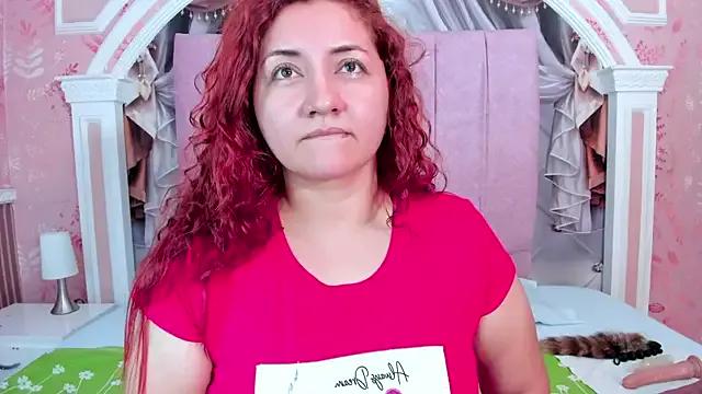 mishell_lovely on StripChat