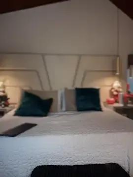 Miss_ary on StripChat