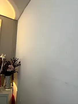 Miss_blue69 on StripChat