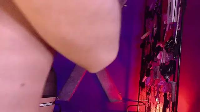 Mistress_Black_Rose_bdsm — chili in pussy and ass very hard