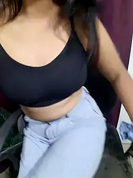 Monalisa670 on StripChat