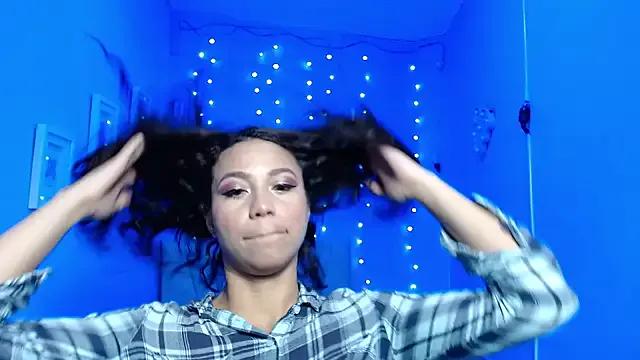 monika_256 on StripChat