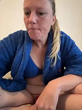 MoniqueLaFee on StripChat