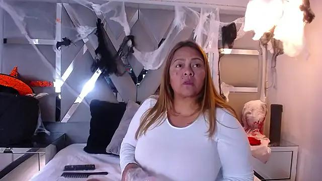 MonzerratBoyer on StripChat