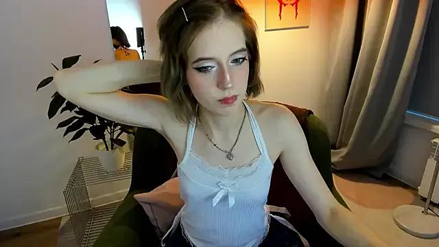 MorgyAsuna_ on StripChat