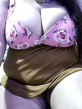 Moza-masriya5 on StripChat