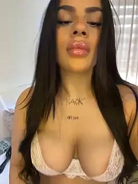 mrsbellanova on StripChat