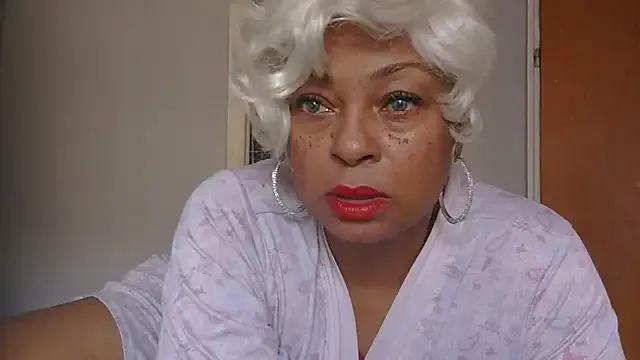 MSweetLindaParks on StripChat