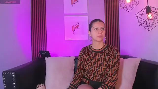 Nahiajhonson_ — Take off my dress and warm me up 