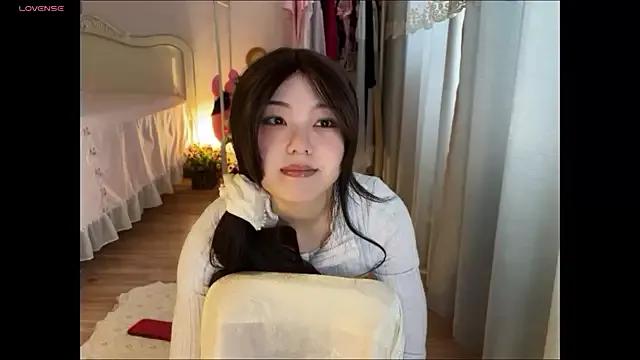 nanaliu6 on StripChat