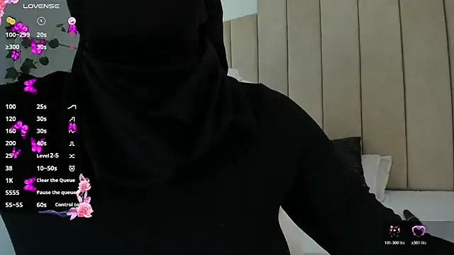 nashi_ra on StripChat