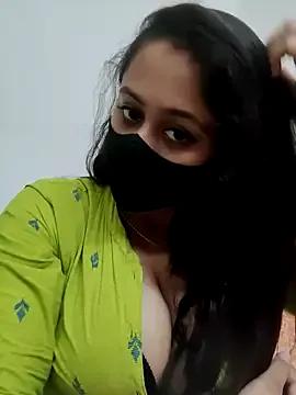 Natasha-143 on StripChat