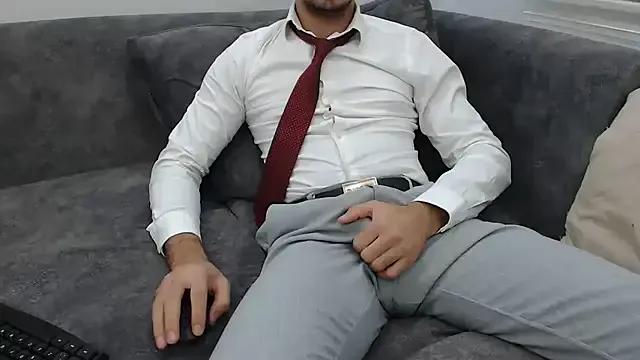 Naughtb0y on StripChat